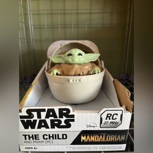 STAR WARS- Mandalorian REMOTE CONTROL TOY.